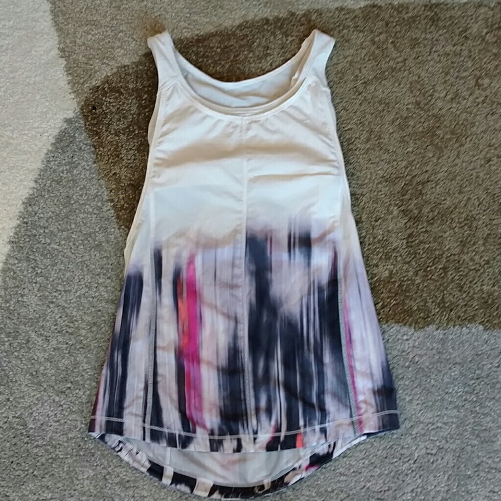 Lululemon Tank